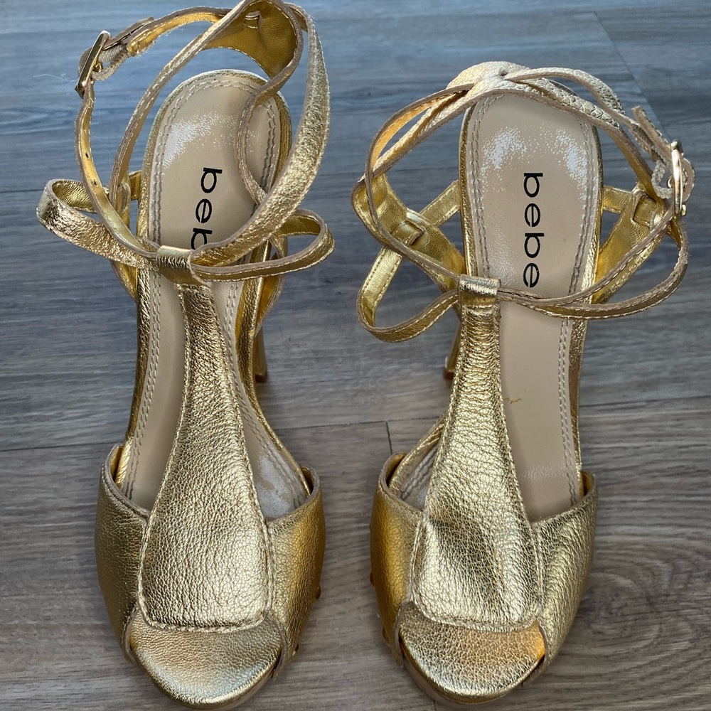 Bebe Size 7 Gold Platform Heels